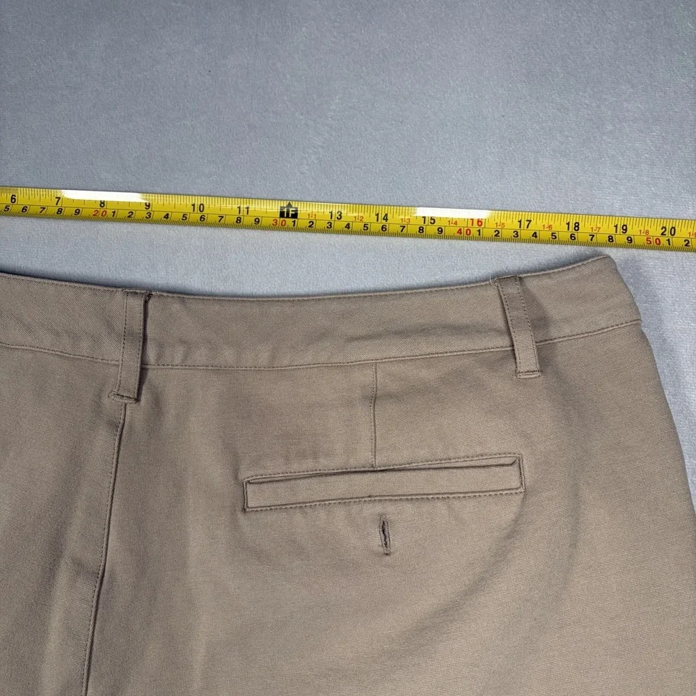 Paige Shorts Men's Size 38 Khaki Chino Stretch Flat Front